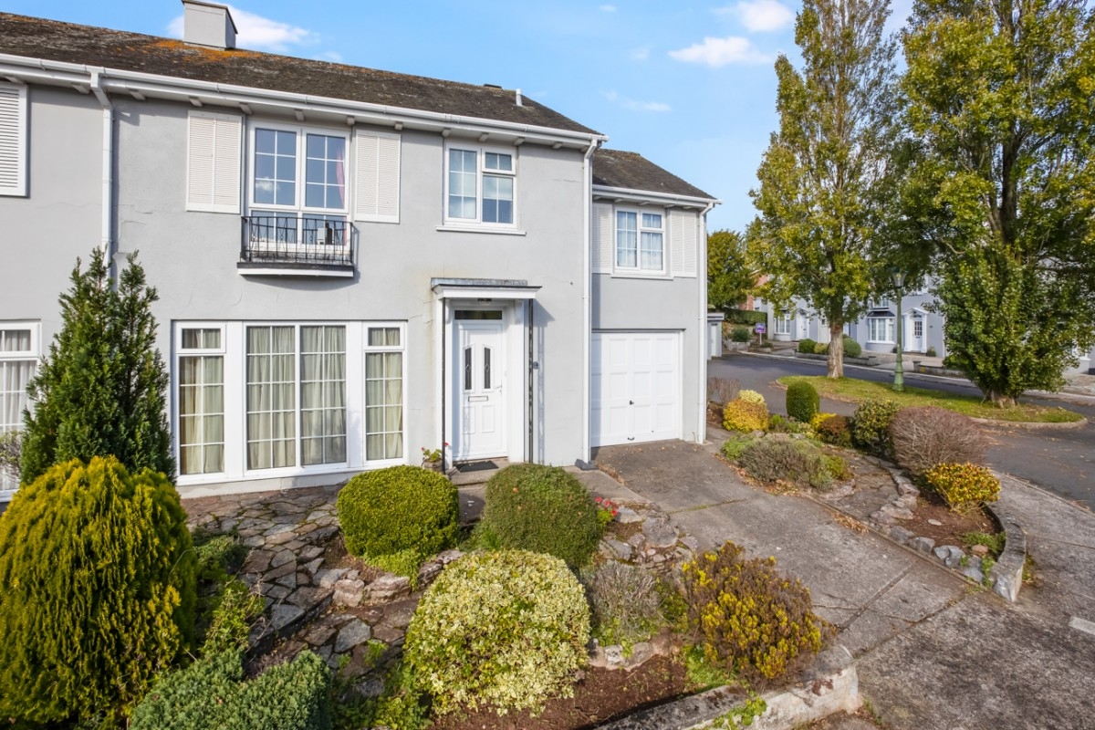 Ansteys Close Property for Sale in Torquay John Couch The Estate